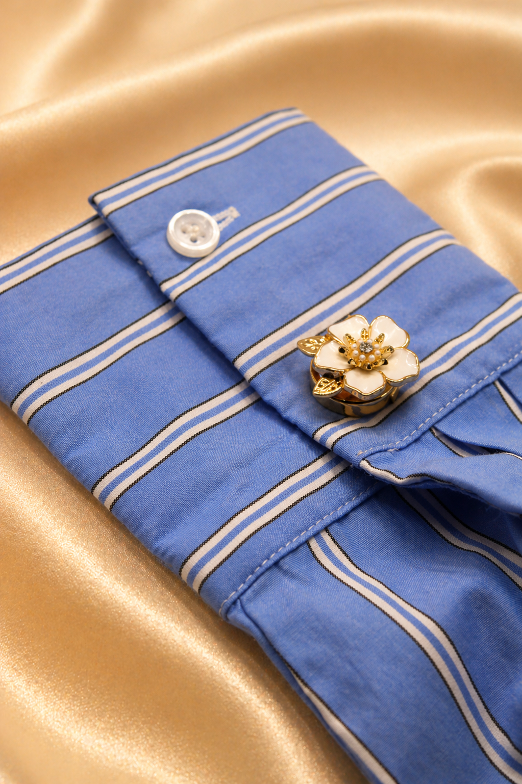 Bouton de chemise floral