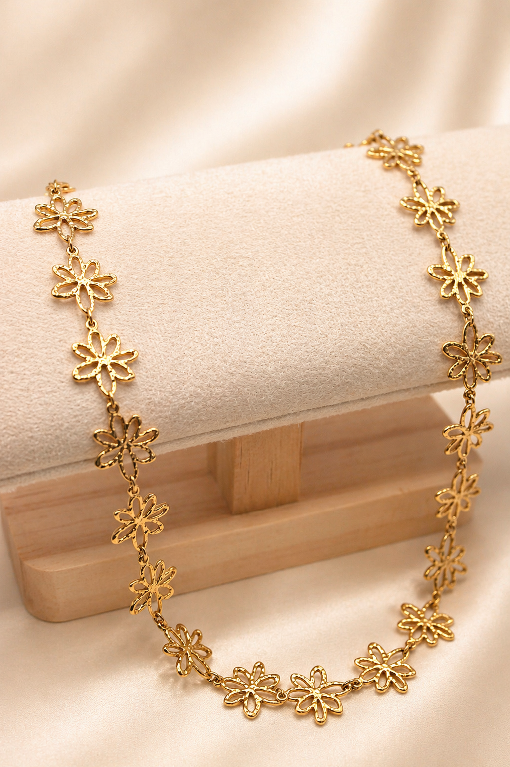 Collier Lorena