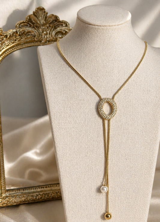 Collier Leona